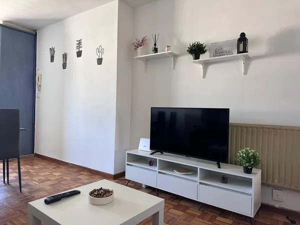 Piso en calle San Melchor García Sampedro, 71 - Foto 2