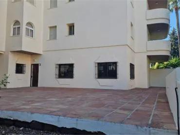 Local comercial en Nueva Andalucía - Foto 8