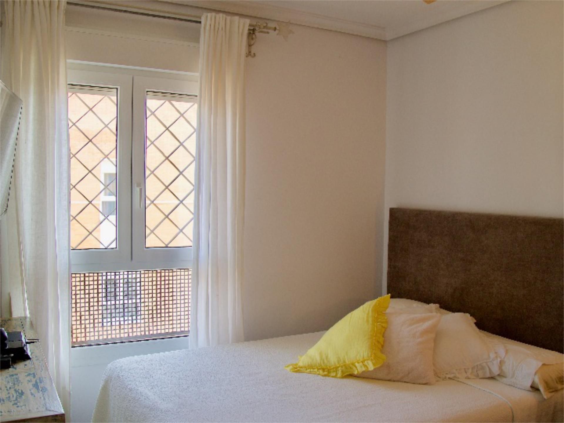 Piso en  Calle Gerardo Diego 1 - Foto 2