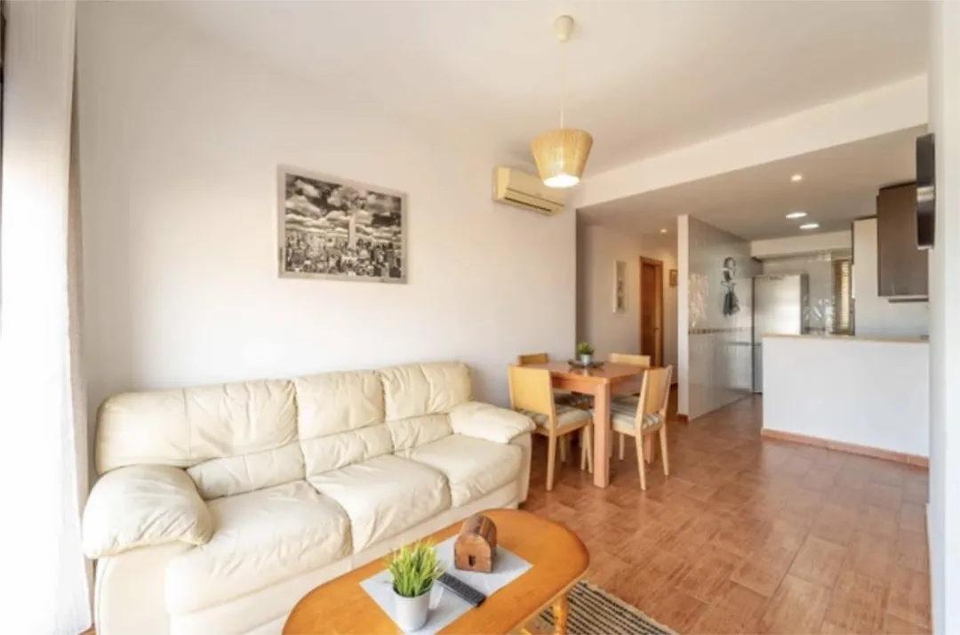 Piso en  Calle Hermanos Cortés 9 - Foto 3