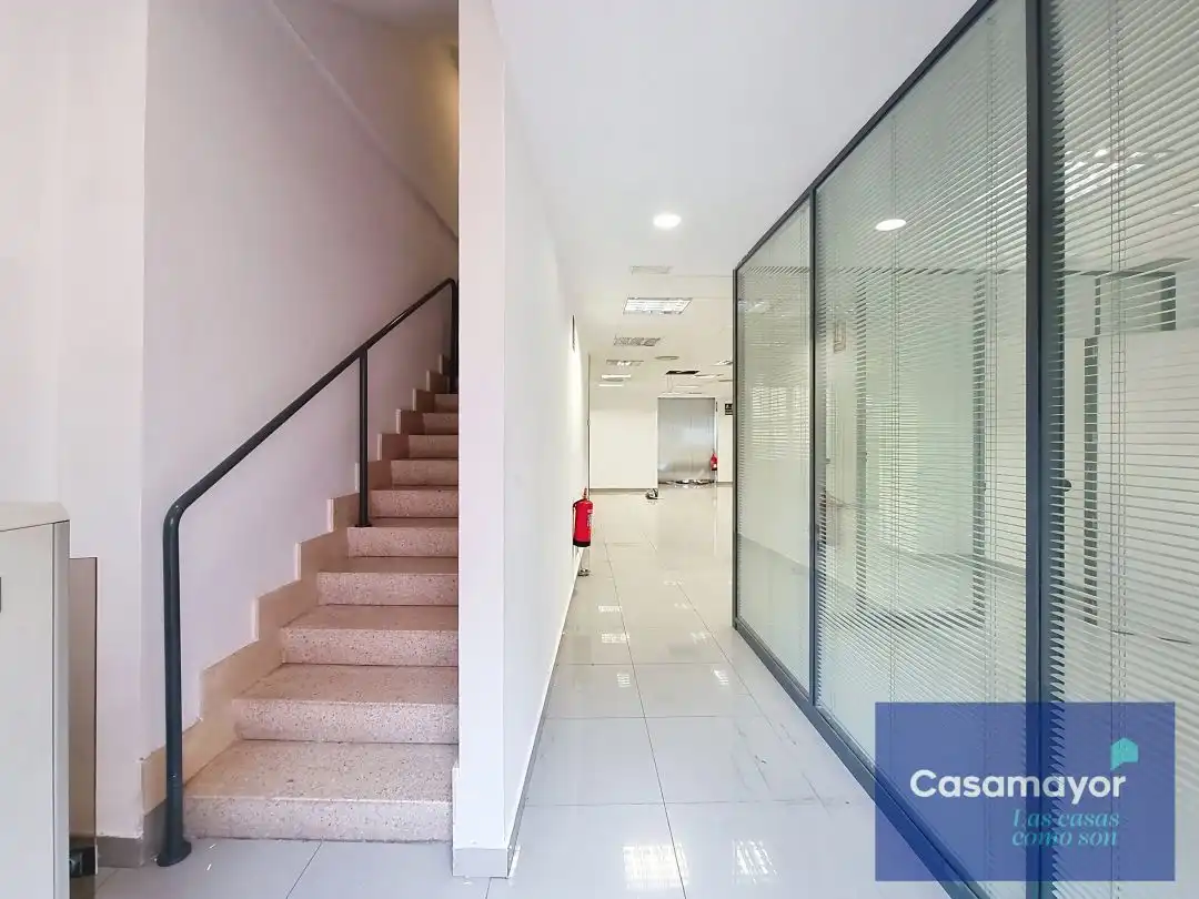 Local comercial en  Glorieta Rodolfo LLopis - Foto 4