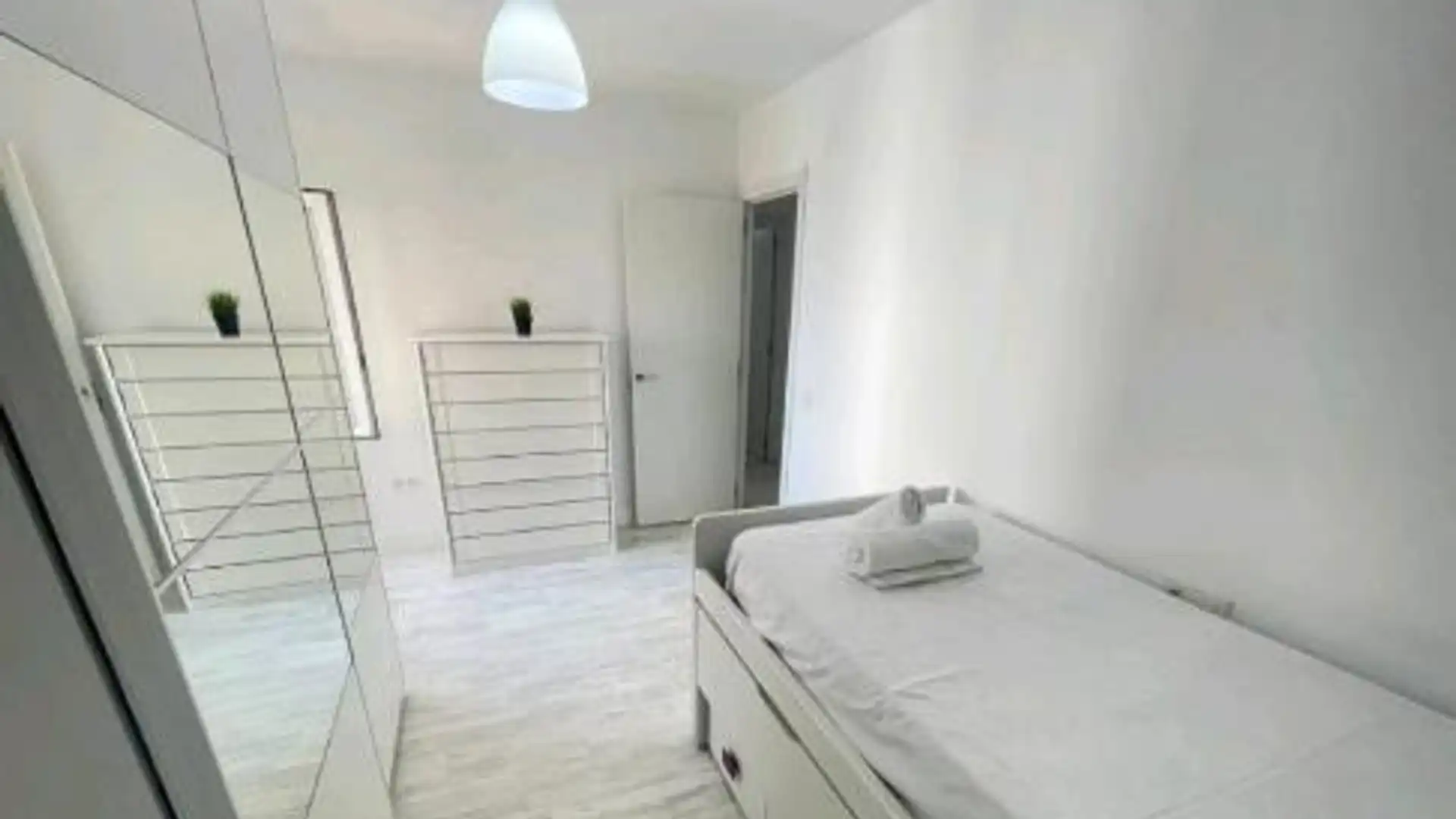 Piso en  Avenida Juan Sebastián Elcano 188 - Foto 15