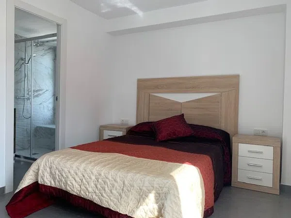 Piso en calle de Bruselas, 9 - Foto 1