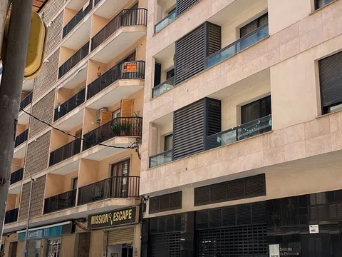 Piso en calle de Ramon Berenguer III, 10 - Foto 1