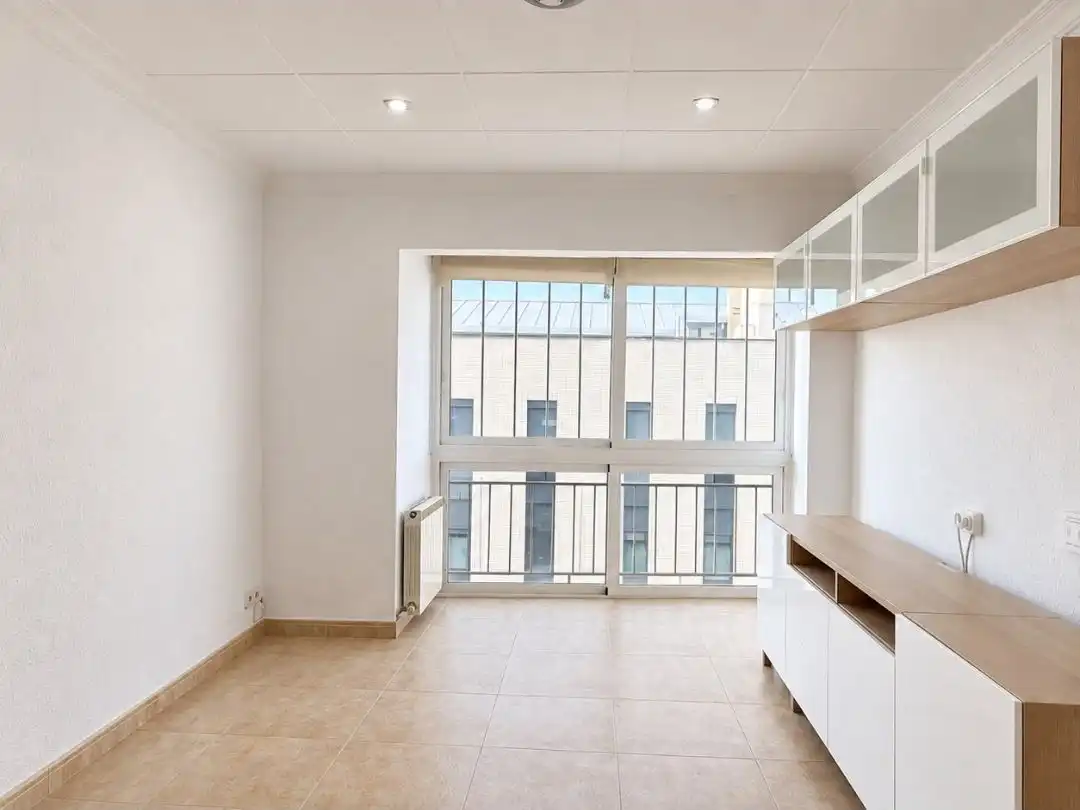 Piso en  Passeig de la Muntanya 100 - Foto 5