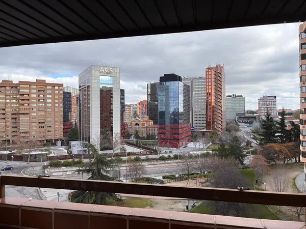 Piso en calle Buganvilla, 11