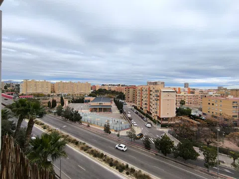 Piso en Gran Vía Conde de Casa Rojas, 3 e