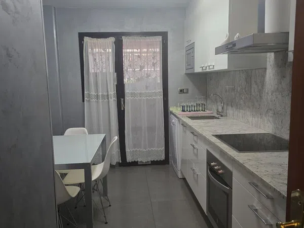 Piso en calle Joan Miró, 1 - Foto 1