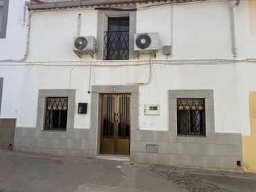 Casa adosada en  Calle Cervantes 52 - Foto 1