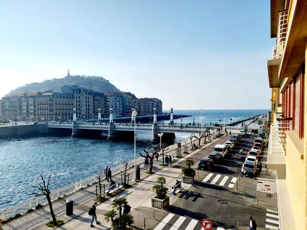 Piso en Ramón María Lili Pasealekua, 3 - Foto 1