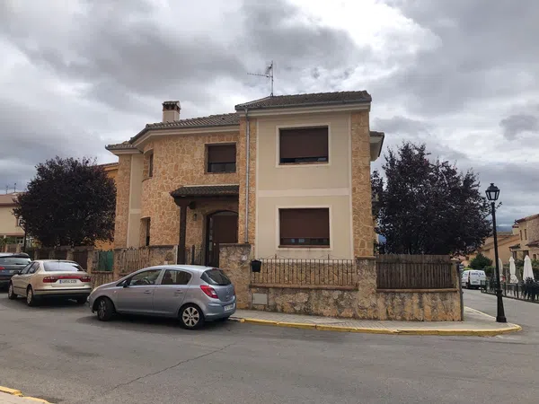 Casa o chalet independiente en Calle la Casona, 11 - Foto 1