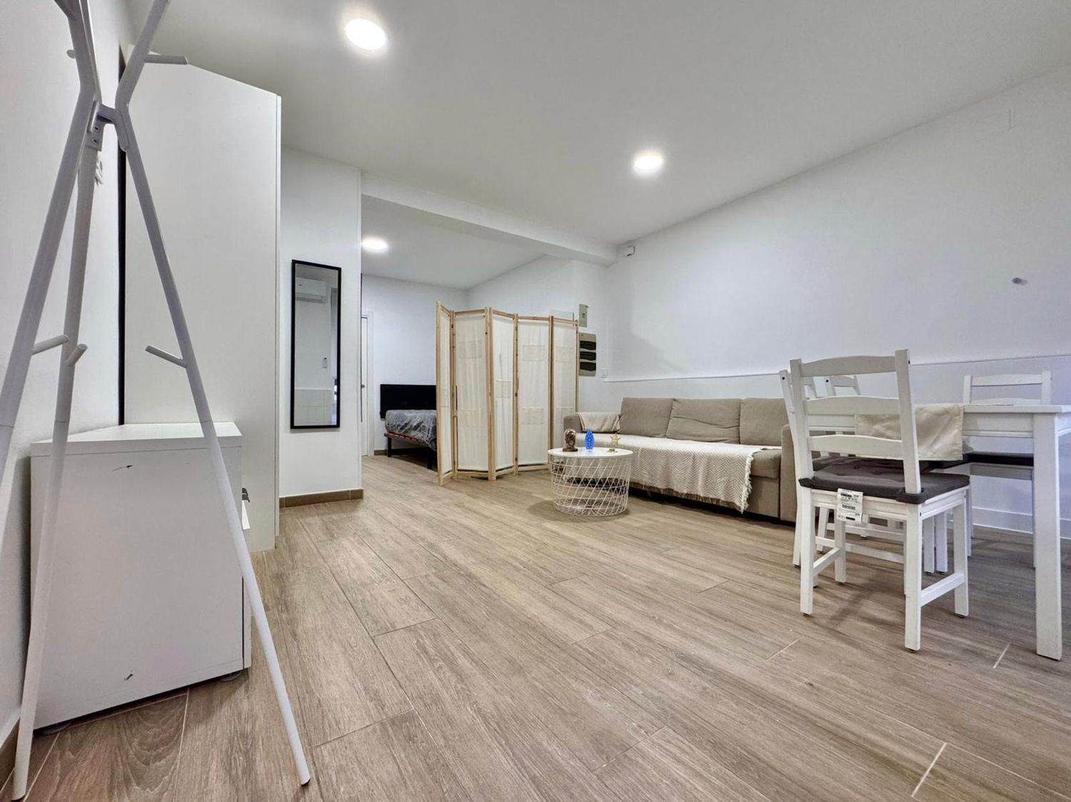 Estudio en Calle de Etruria - Foto 10