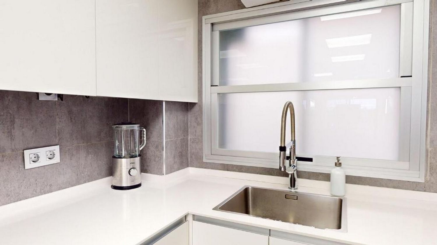 Piso en avenida Ricardo Soriano, 20 - Foto 7