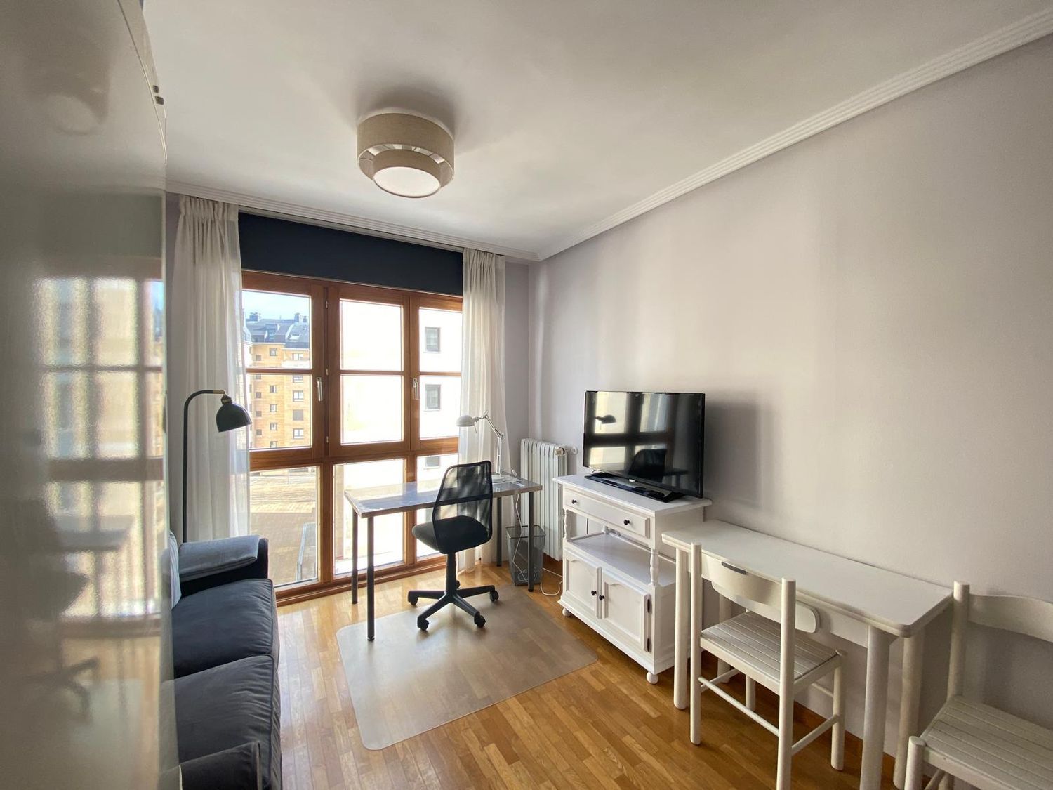 Piso en calle Tomás Crespo Frígilis, 32 - Foto 2