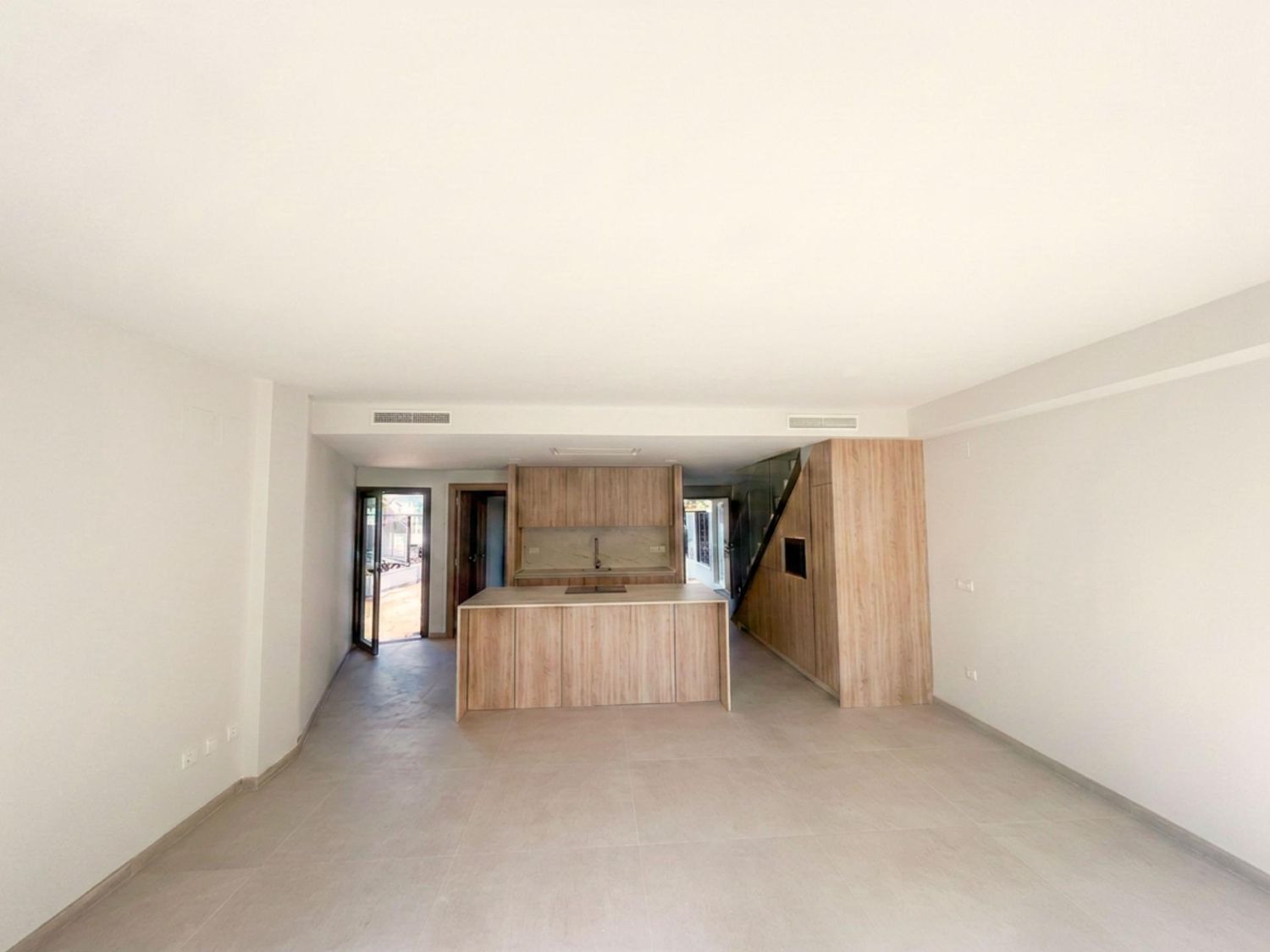 Chalet pareado en Avenida Juan Carlos I - Foto 11