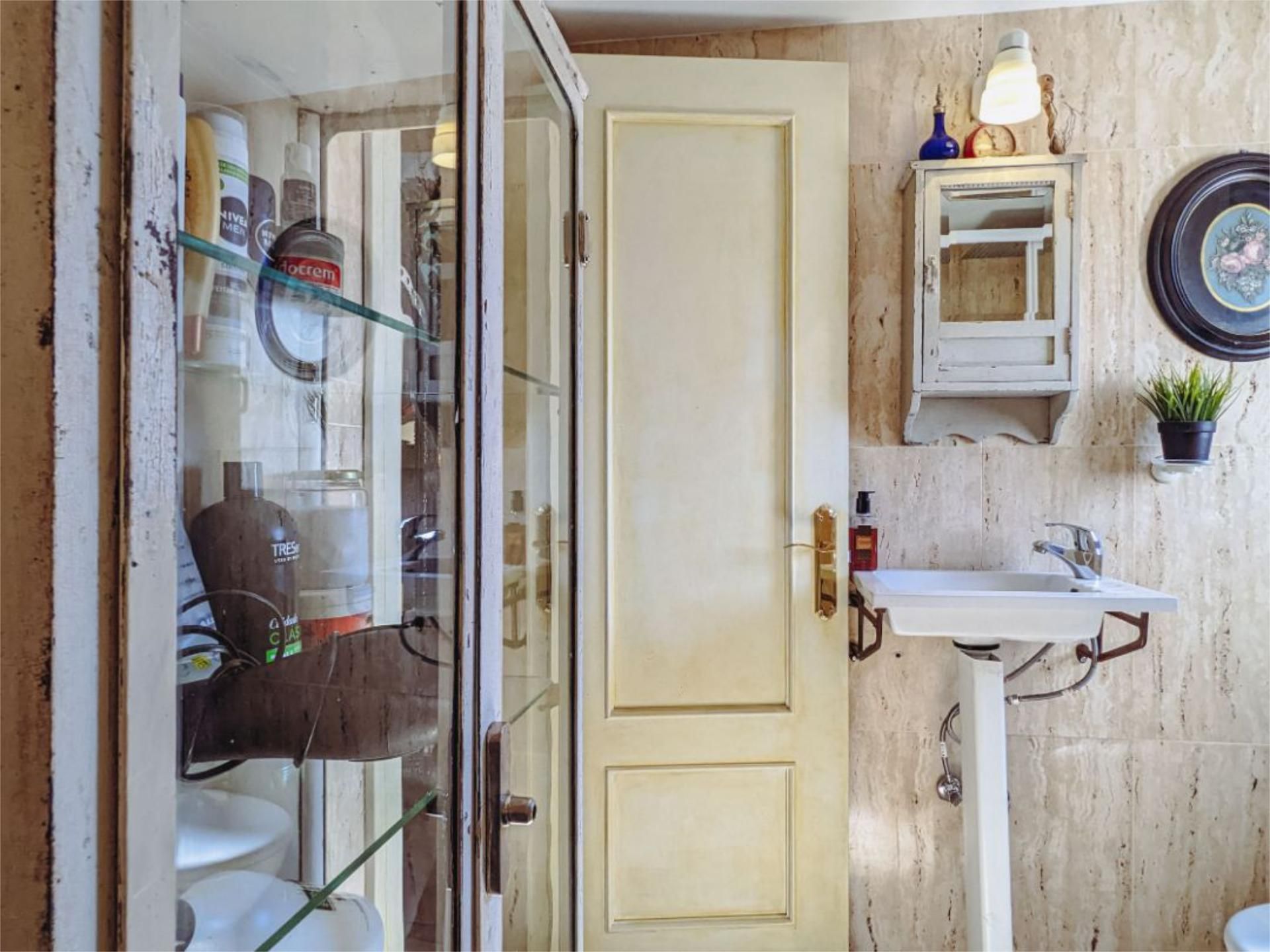 Piso en  Calle Verónica de la Magdalena 27 - Foto 32