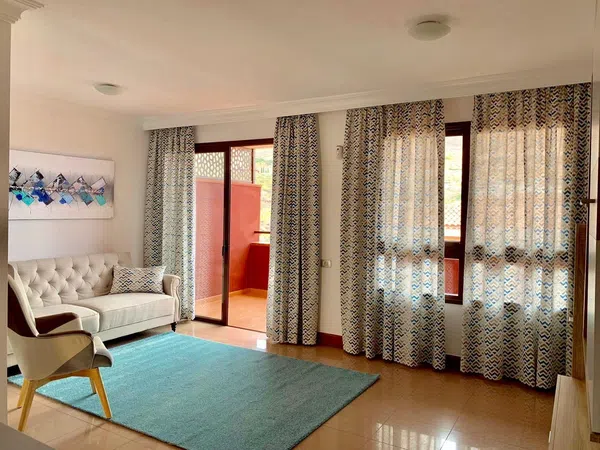 Chalet adosado en Calle Isla del Hierro, 60, Granadilla, Granadilla - Foto 2