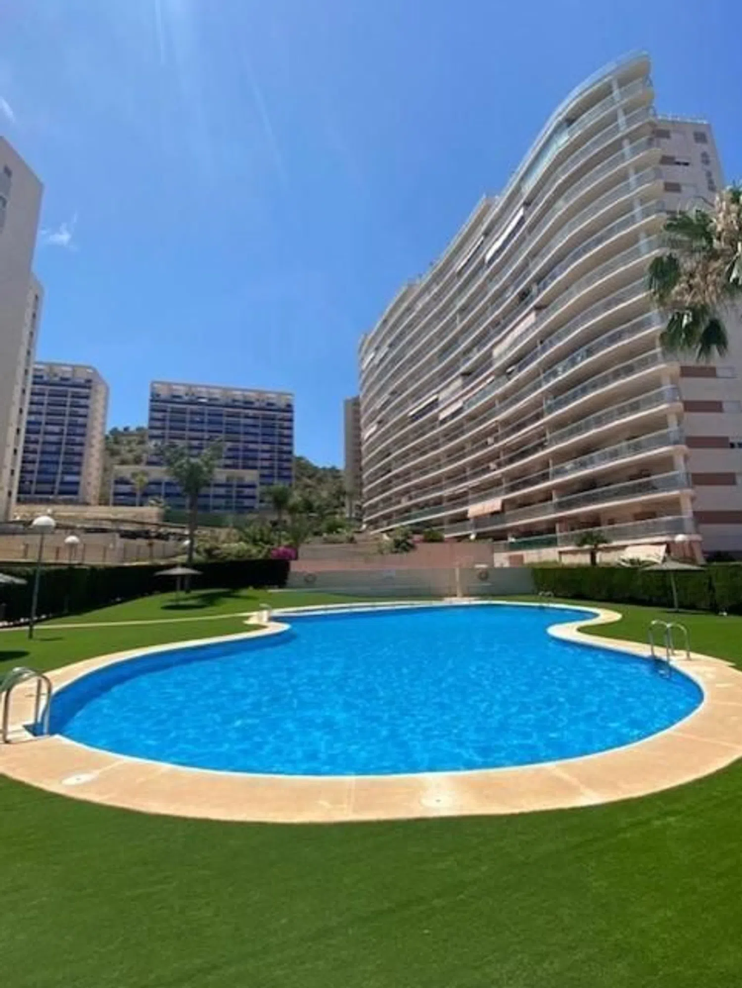 Piso en avenida Mestral, 3 - Foto 1