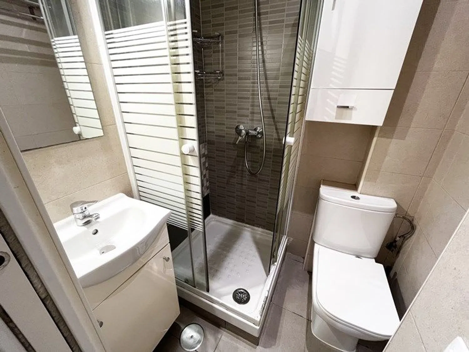 Piso en calle de Jesús y María, 34 - Foto 5