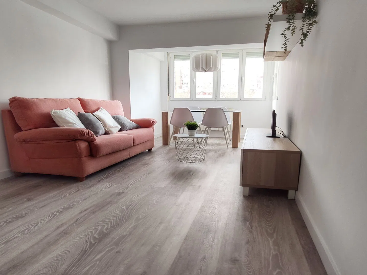 Piso en avenida de Monforte de Lemos, 125 - Foto 1