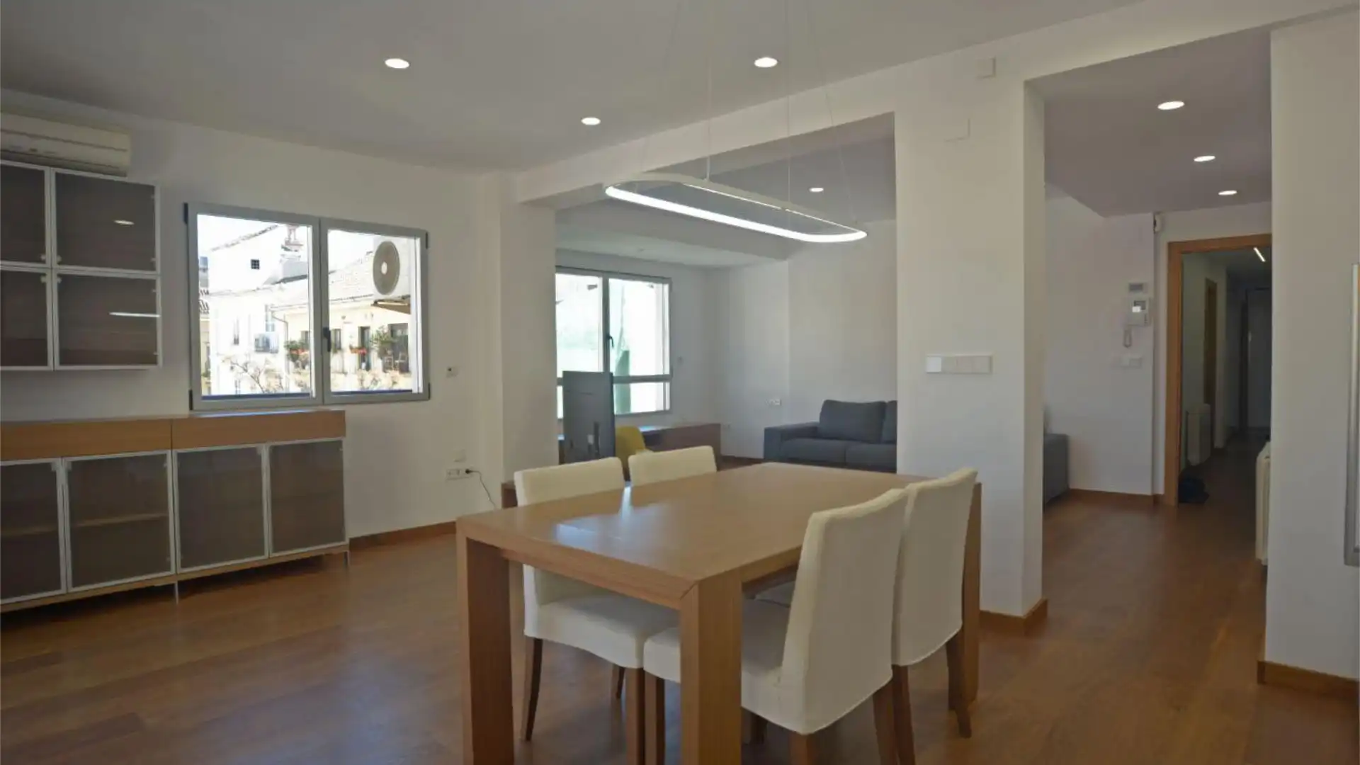 Piso en  Plaça del Músic López Chávarri 5 - Foto 4