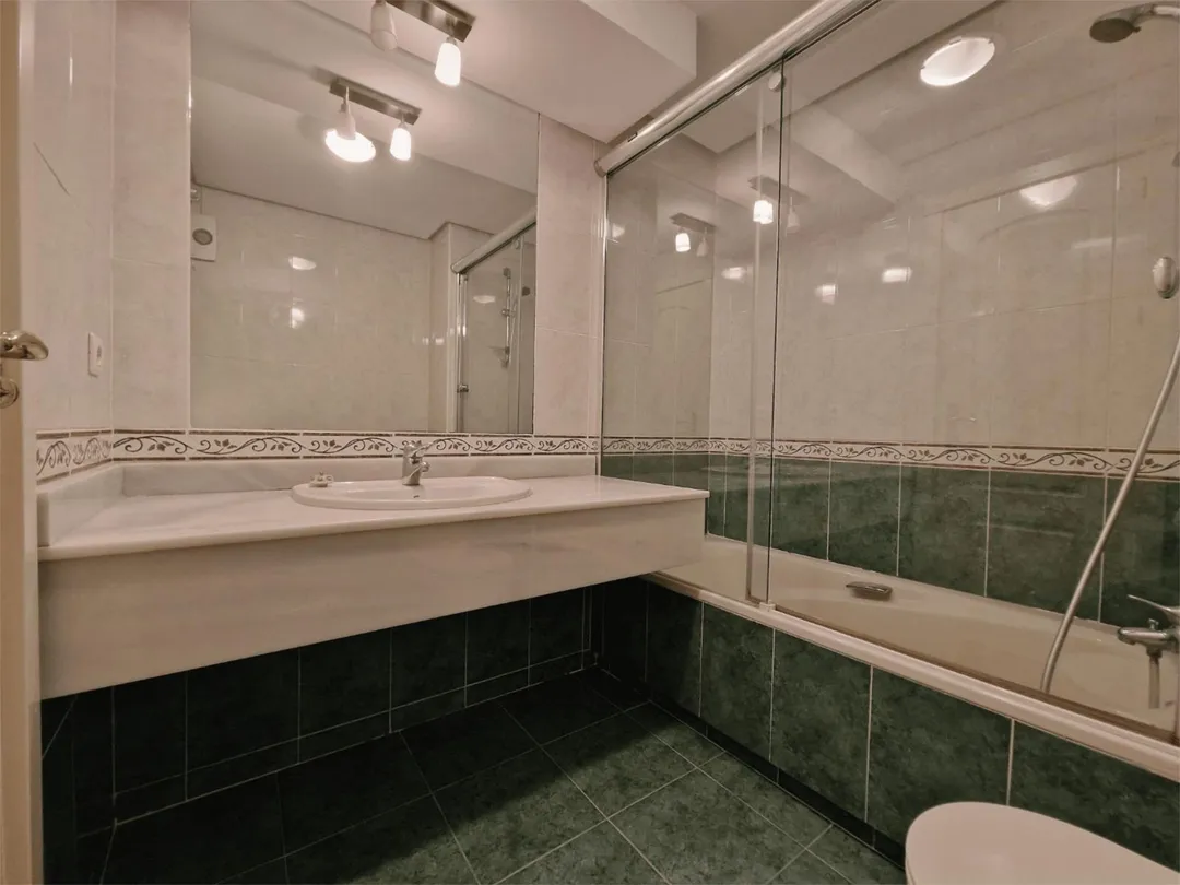 Piso en  Calle Mercedes Formica 4 - Foto 30