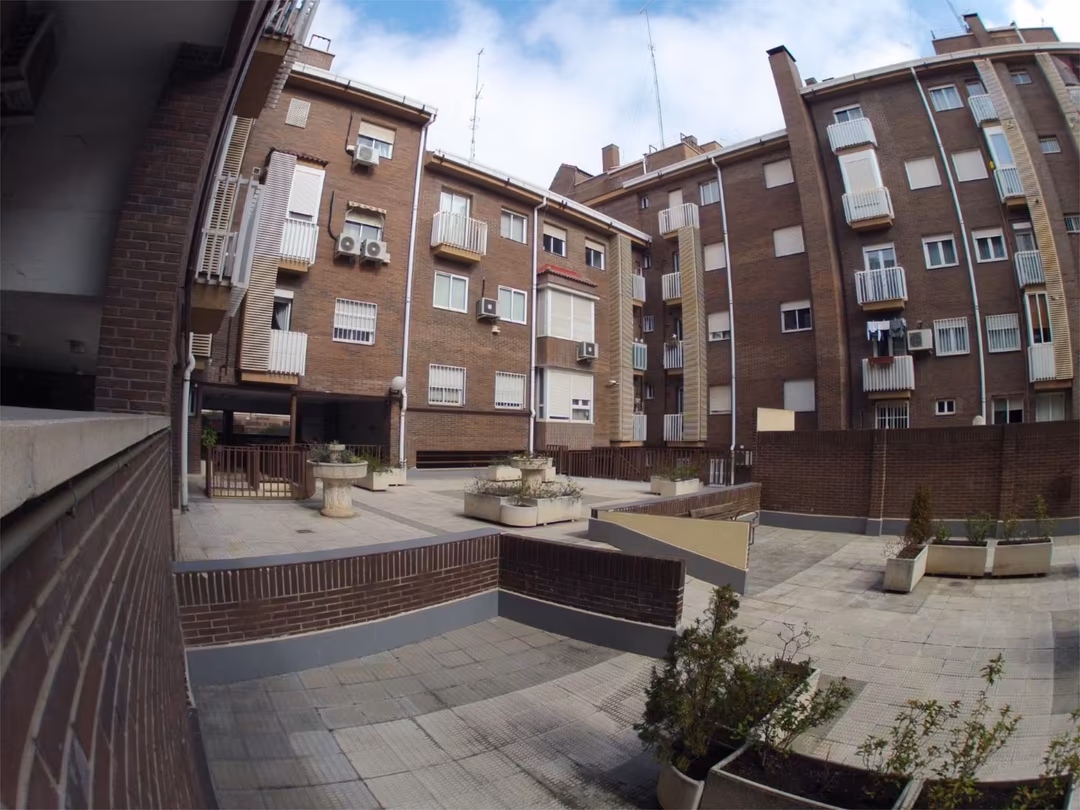 Piso en  Calle de Agustín Calvo 10 - Foto 3