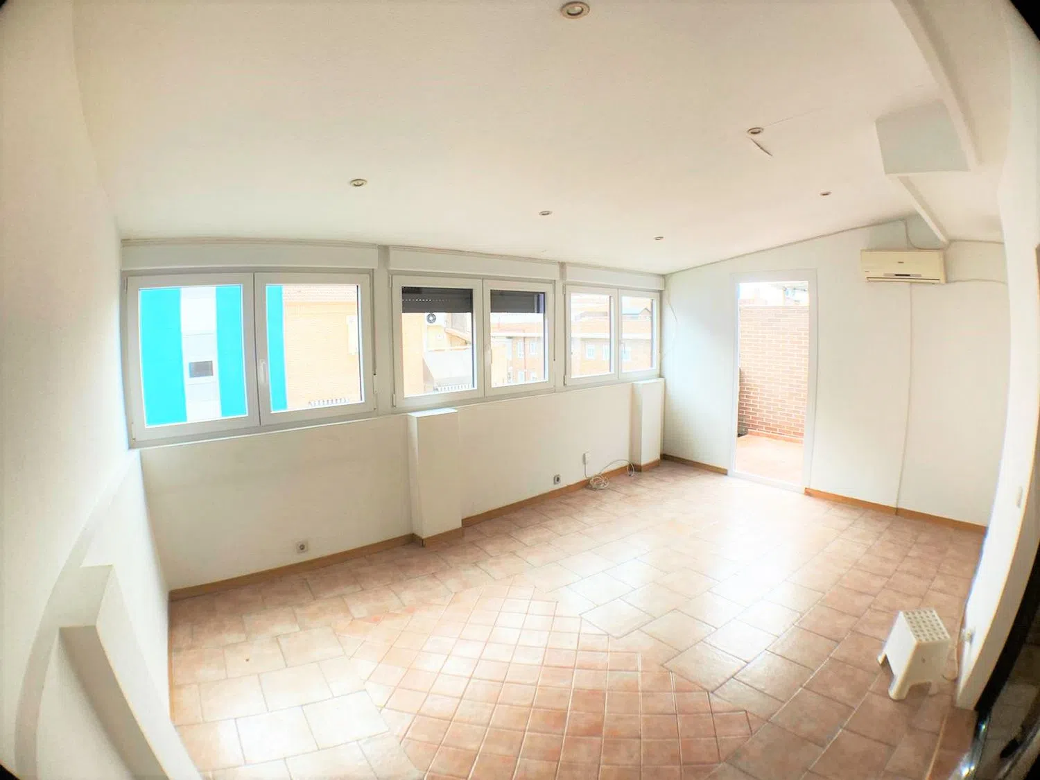 Piso en calle de Sebastián Herrera, 9 - Foto 2