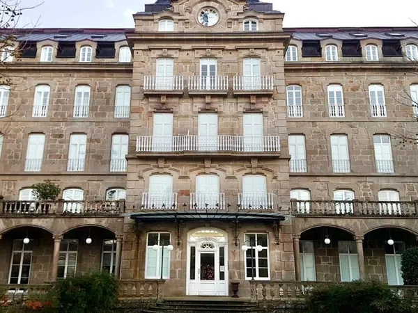 Piso en Calle Ramón Peinador, Mondariz-Balneario, 38 - Foto 1