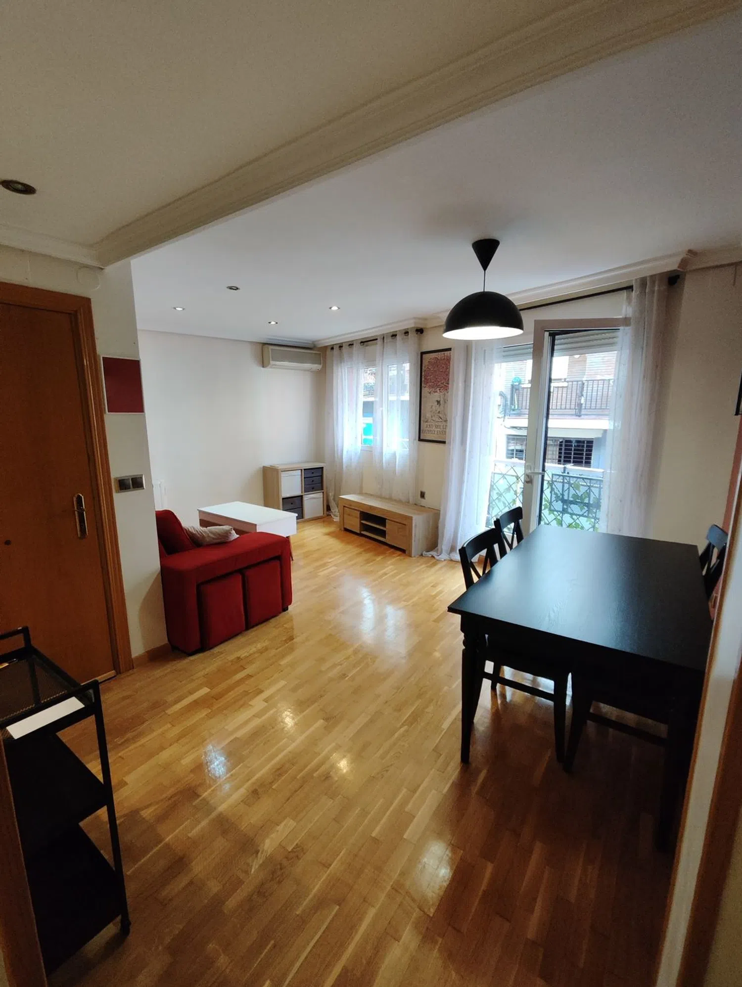 Estudio en calle de Fernández de Oviedo, 7