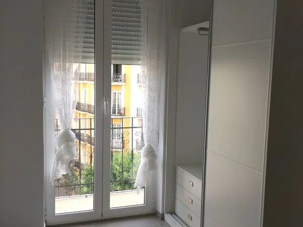 Piso en calle de Cadis, 51