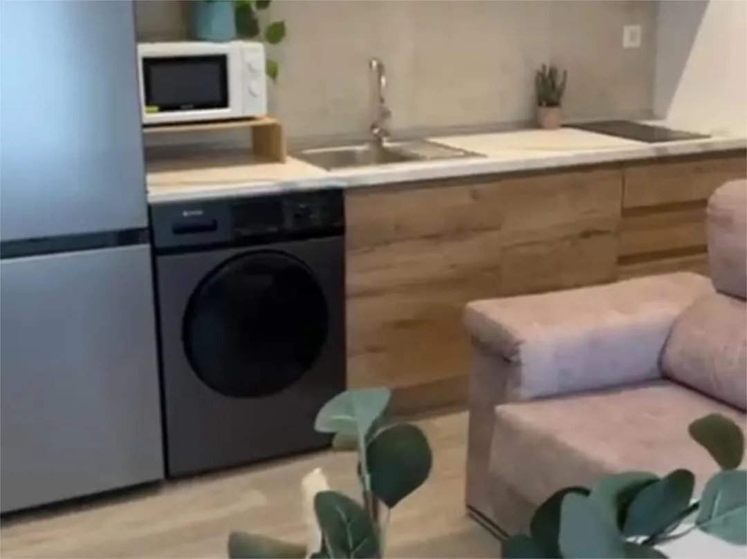 Piso en  Avenida Antonio Machado 135 - Foto 2