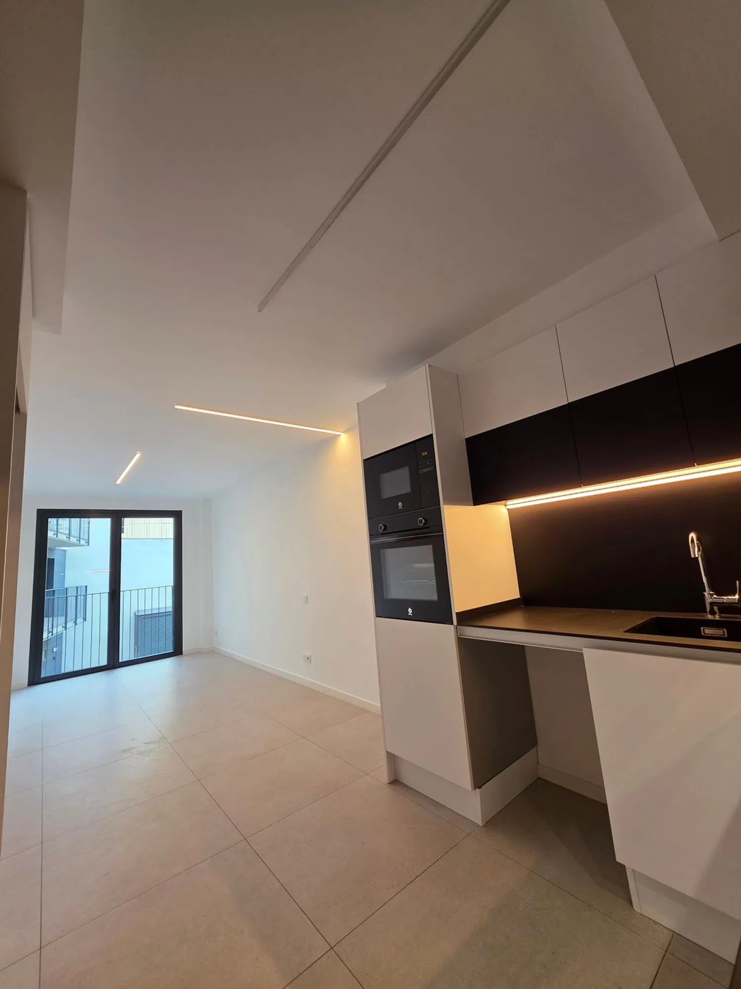 Piso en calle de Guàrdia, 19 - Foto 2