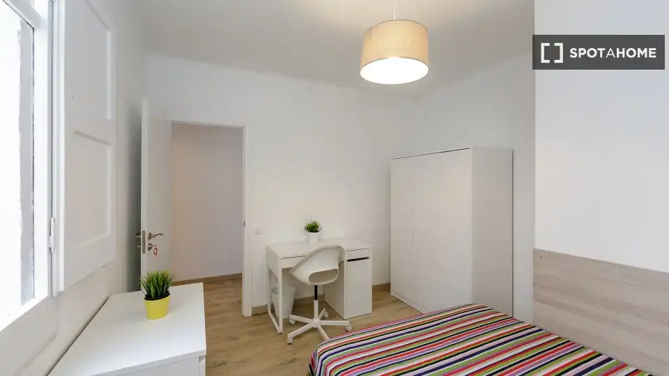 Piso en L'Hospitalet de Llobregat - Foto 17