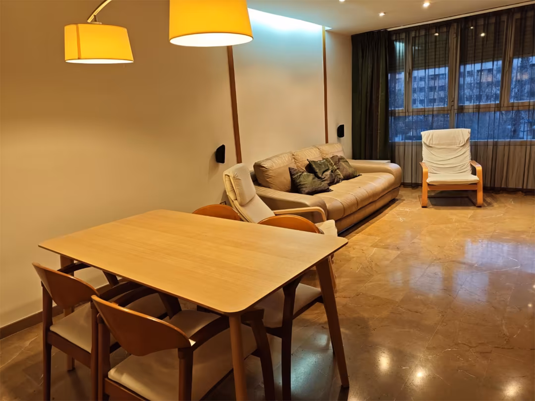 Piso en  Carrer del Pare Tomàs de Montañana 14