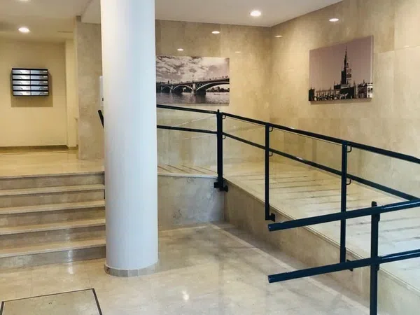 Piso en Calle Virgen de las Huertas, 3, Plaza de Cuba - República Argentina - Foto 2