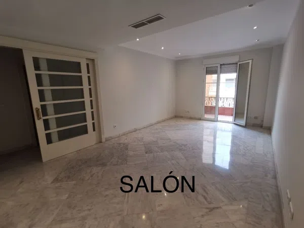 Piso en calle Asunción, 7