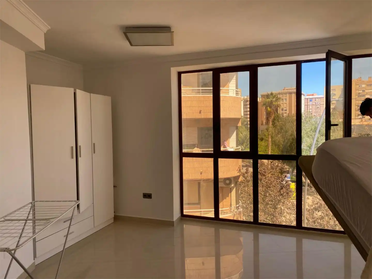 Apartamento en  Calle Jerónimo Santa Fe 11 - Foto 5