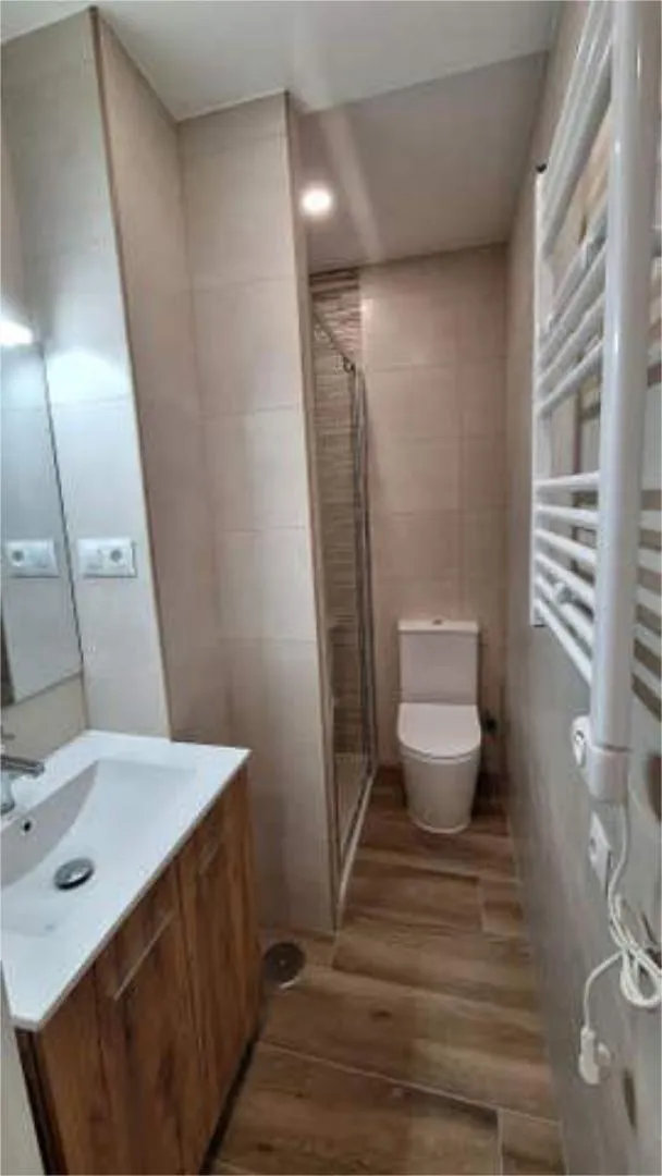 Piso en Juan de la Cierva - Foto 8