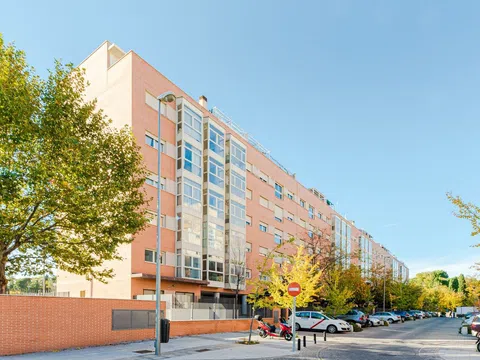 Piso en paseo de la Alameda de Osuna