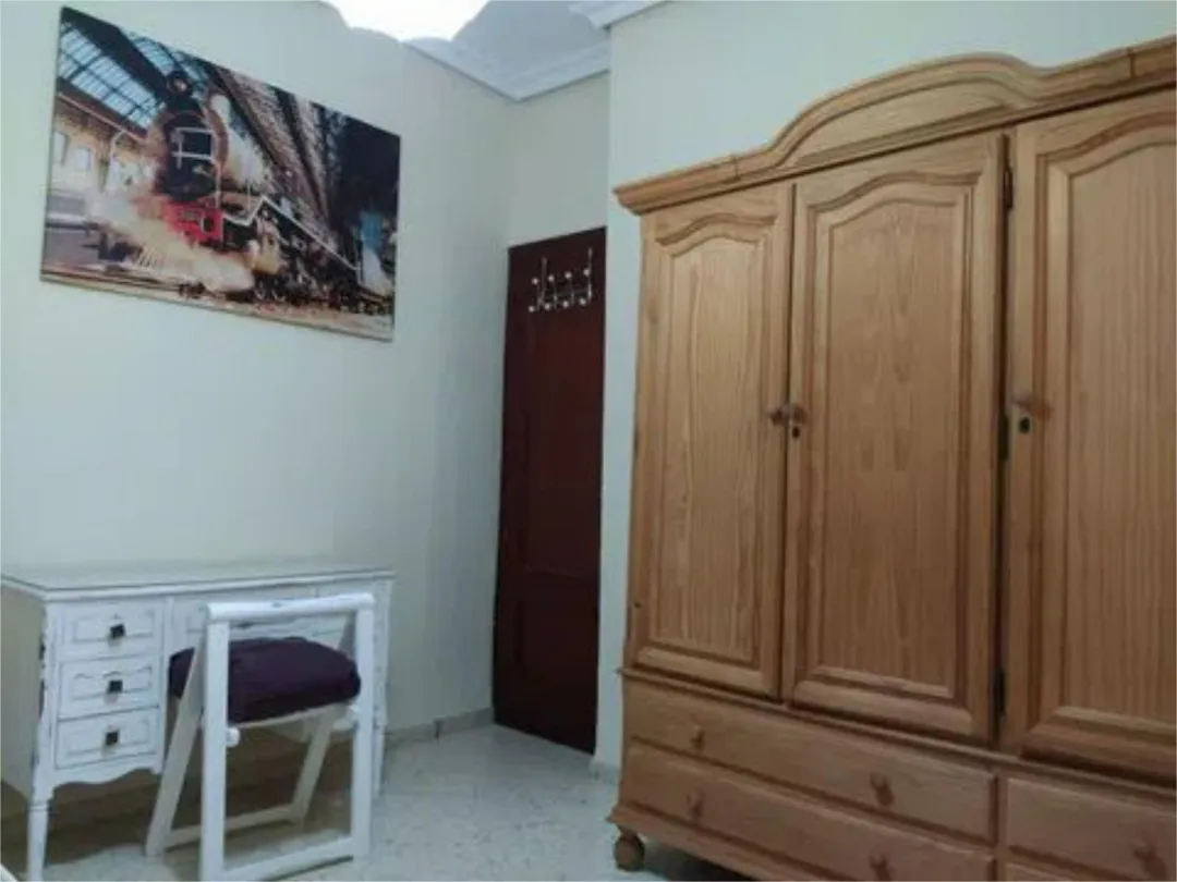 Piso en  Calle Malvaloca 1 - Foto 23