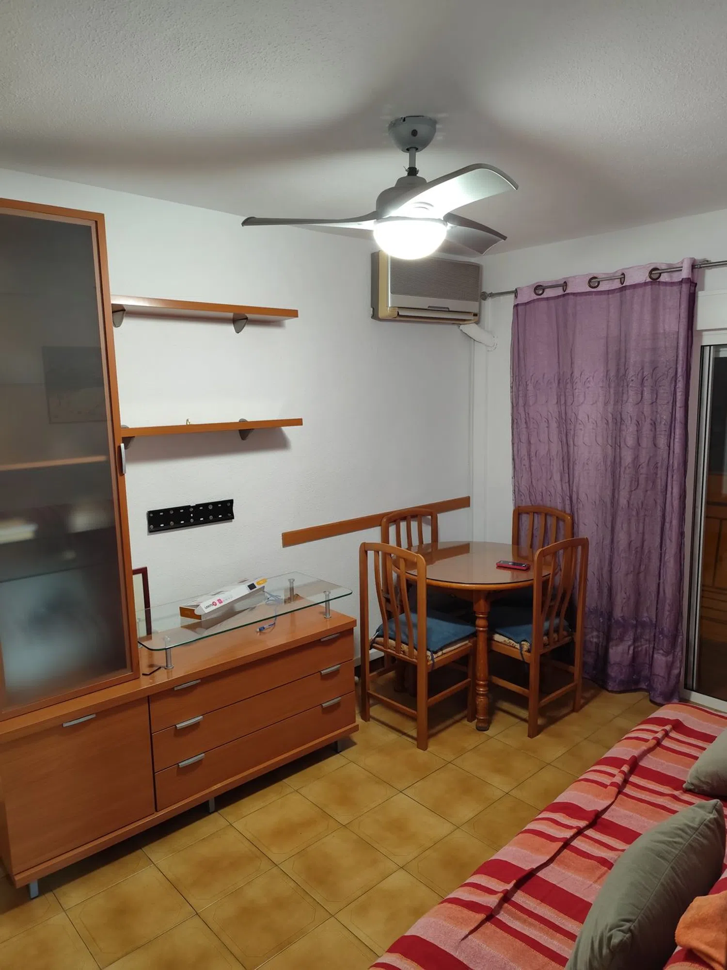 Piso en calle Mamerto López, 26