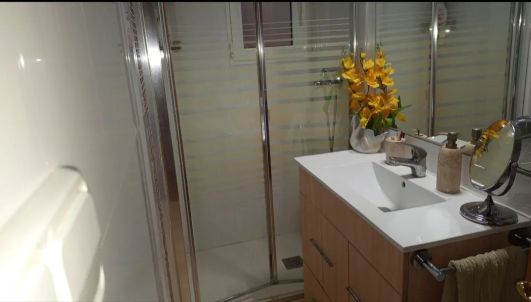 Piso en  Gran Vía de Fernando el Católico 57 - Foto 8