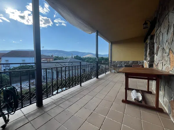 Dúplex en Gargantilla del Lozoya - Foto 1