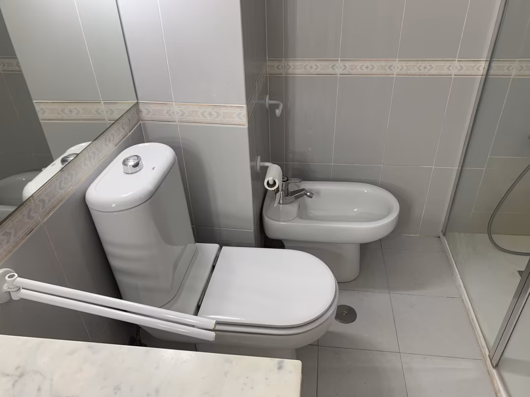 Piso en  Calle de la Infanta Mercedes 68 - Foto 38