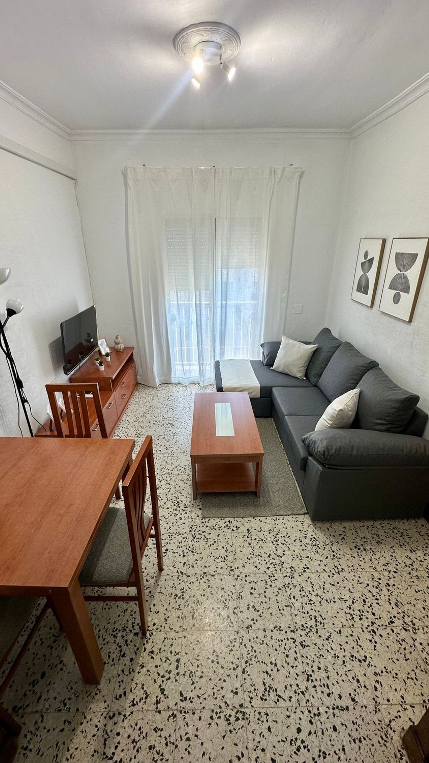 Piso en El Retiro - La Vid - Foto 1