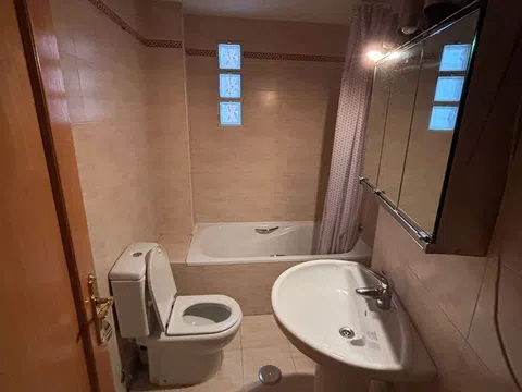 Piso en calle de Ercilla, 35