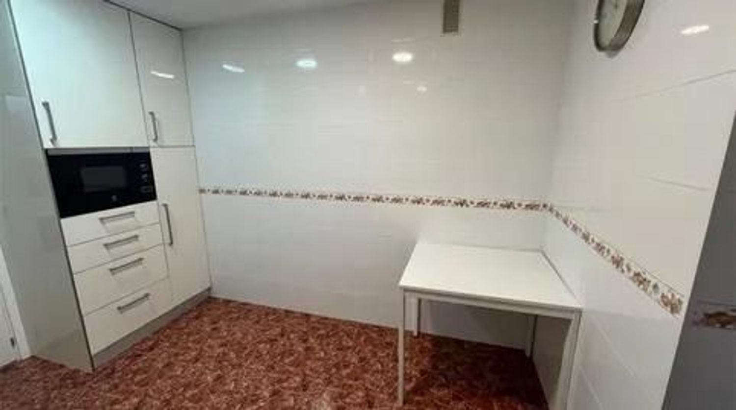 Piso en Calle de Joaquín Benlloch - Foto 8