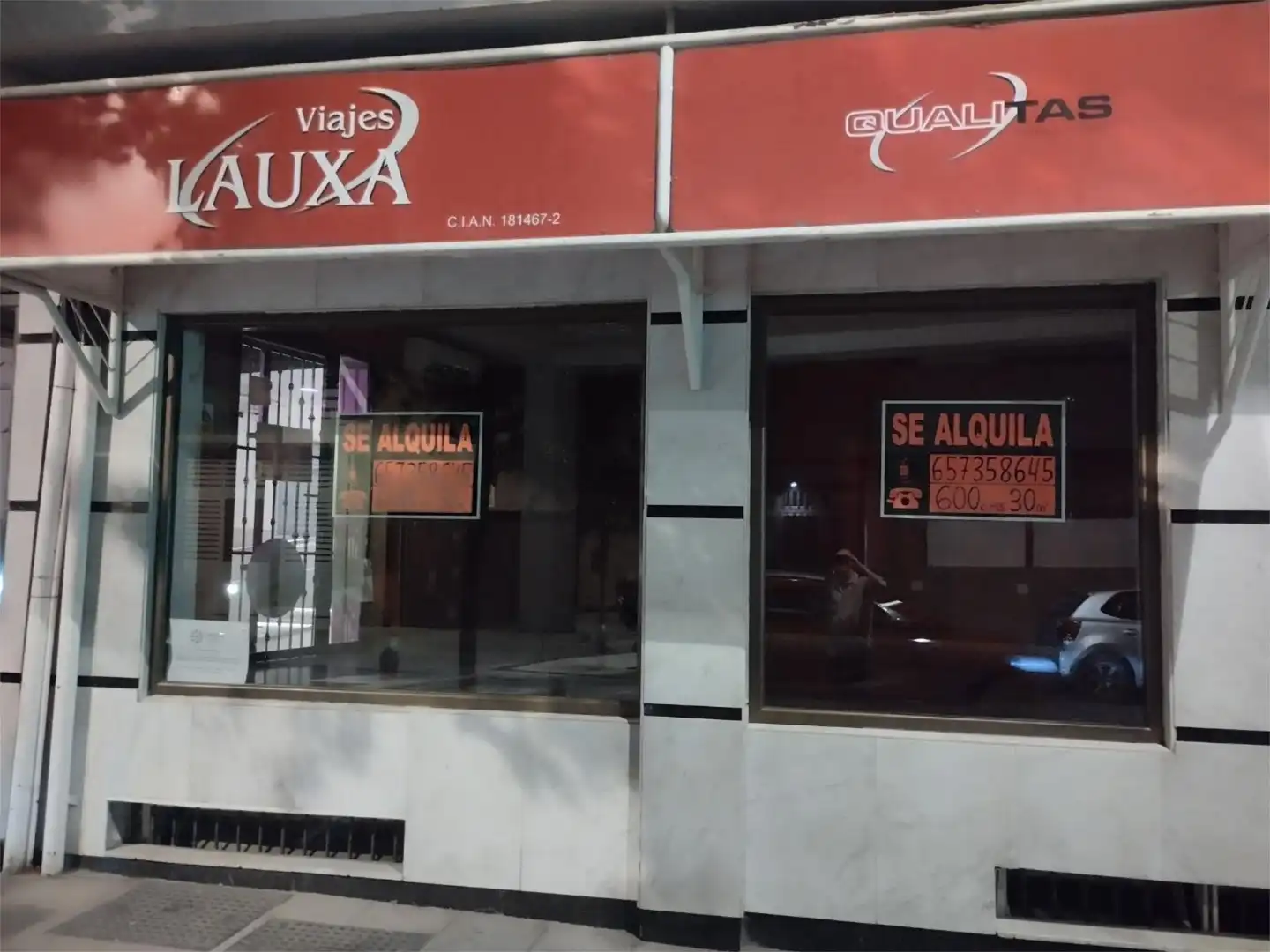 Local comercial en  Calle Obispo Hurtado 15 - Foto 2