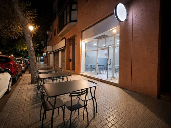 Local en Negocio en Calle de Fontanars dels Alforins, 8, Patraix - Foto 1